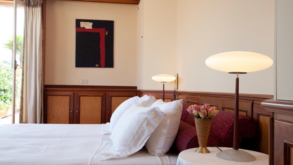 Rental In Rome - Fontana Di Trevi Penthouse エクステリア 写真