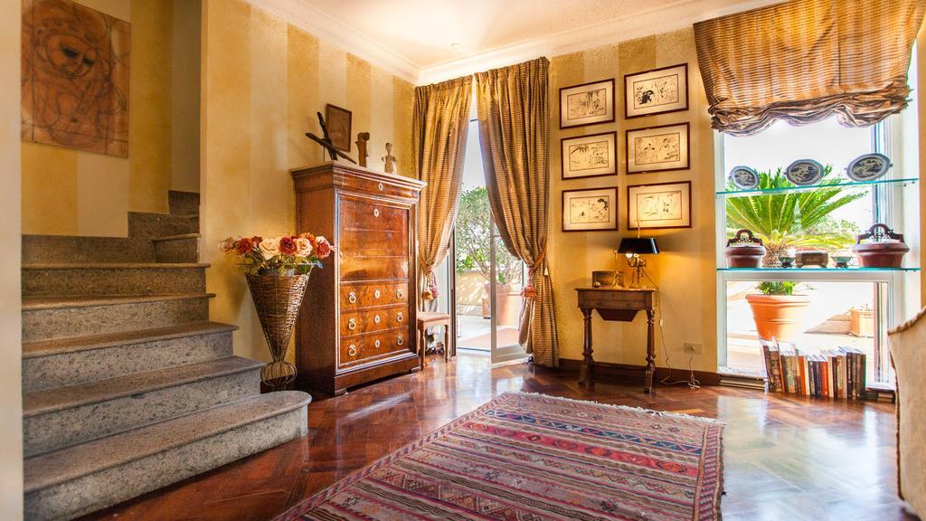 Rental In Rome - Fontana Di Trevi Penthouse エクステリア 写真